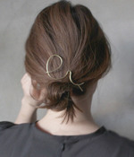 APICAL limp ヘアピン 002(カラー1)【入荷待ち】