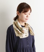 小花柄ストール(A・ベージュ)